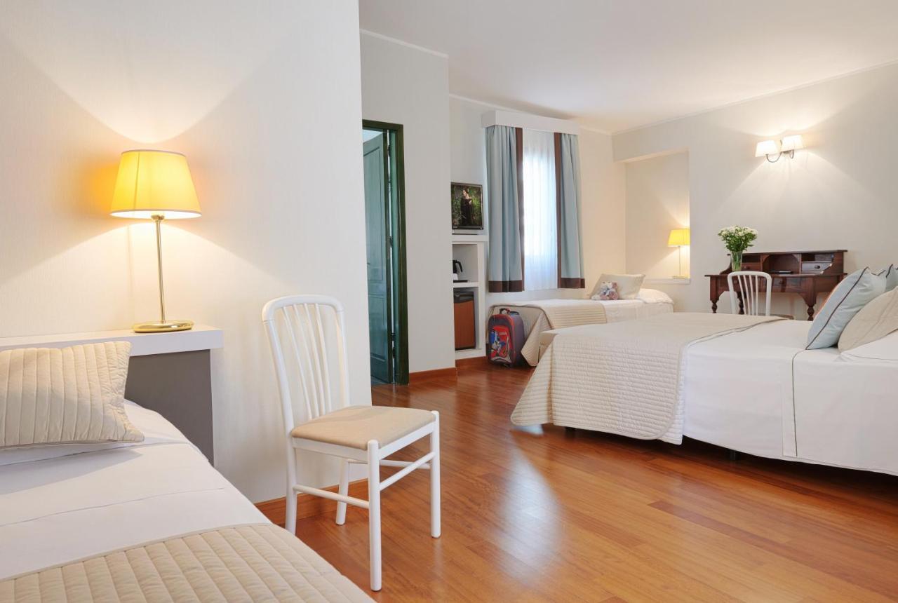 Hotel Al Madarig Castellammare del Golfo Esterno foto