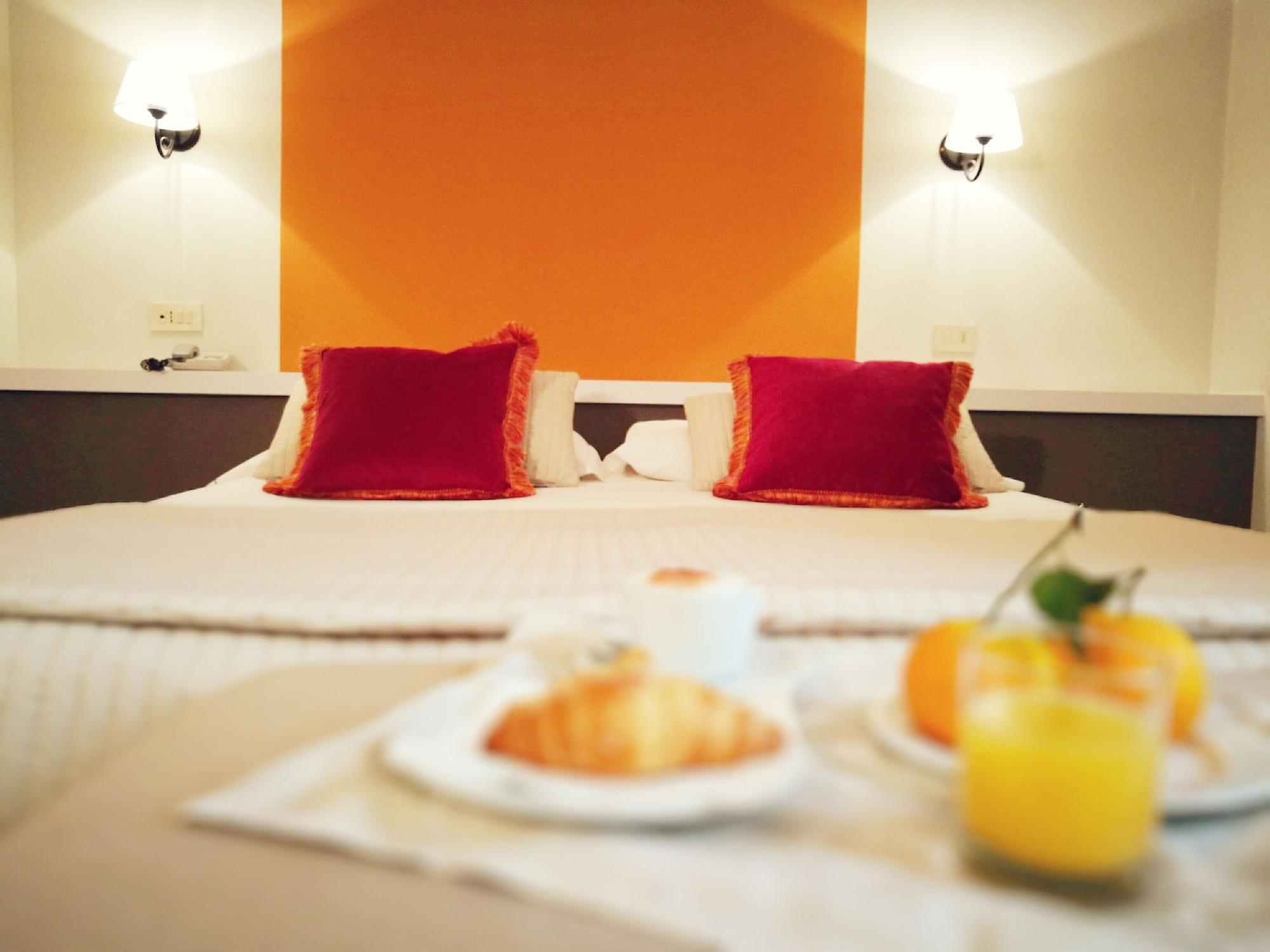 Hotel Al Madarig Castellammare del Golfo Esterno foto