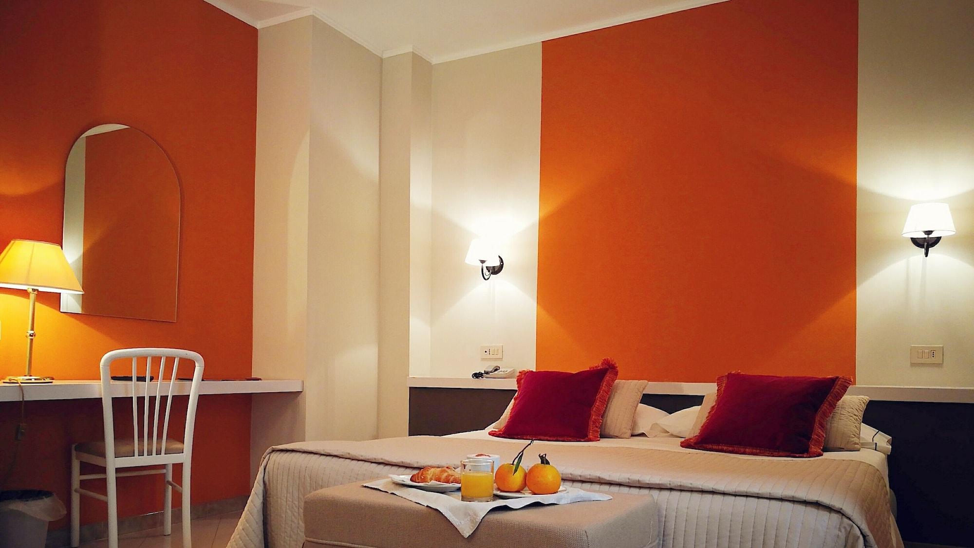 Hotel Al Madarig Castellammare del Golfo Esterno foto