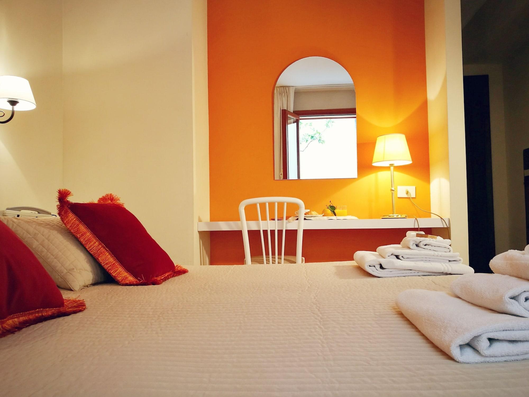 Hotel Al Madarig Castellammare del Golfo Esterno foto