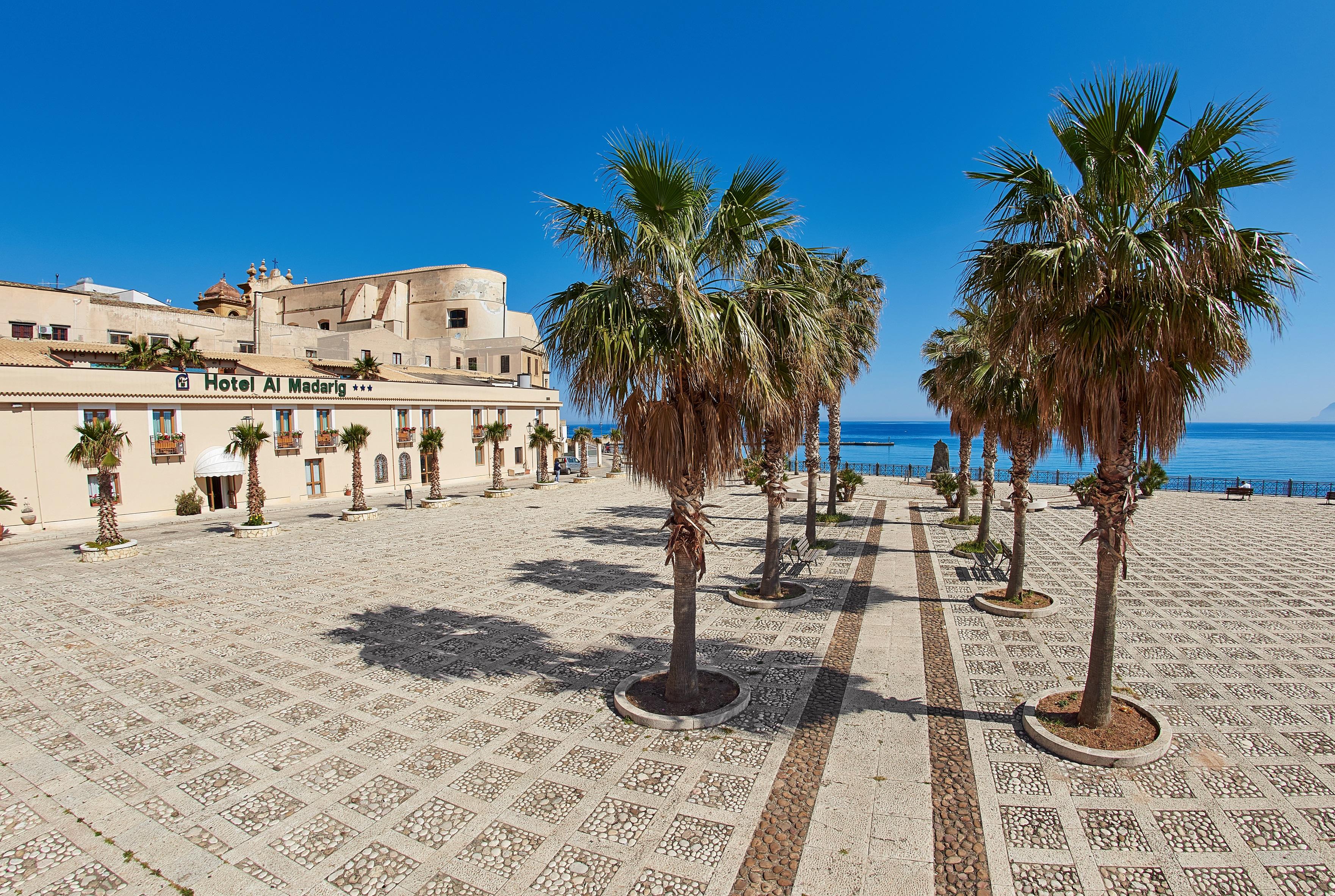 Hotel Al Madarig Castellammare del Golfo Esterno foto